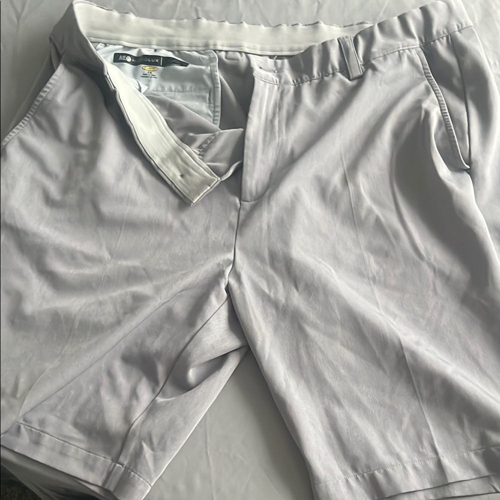 Greg Norman Collection Gray Flat Front Shorts